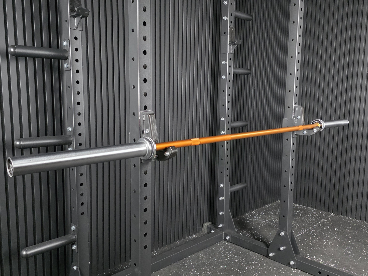 SQMIZE® PREMIUM BISON Hybrid Langhantel Manufaktur Edition, 220 cm