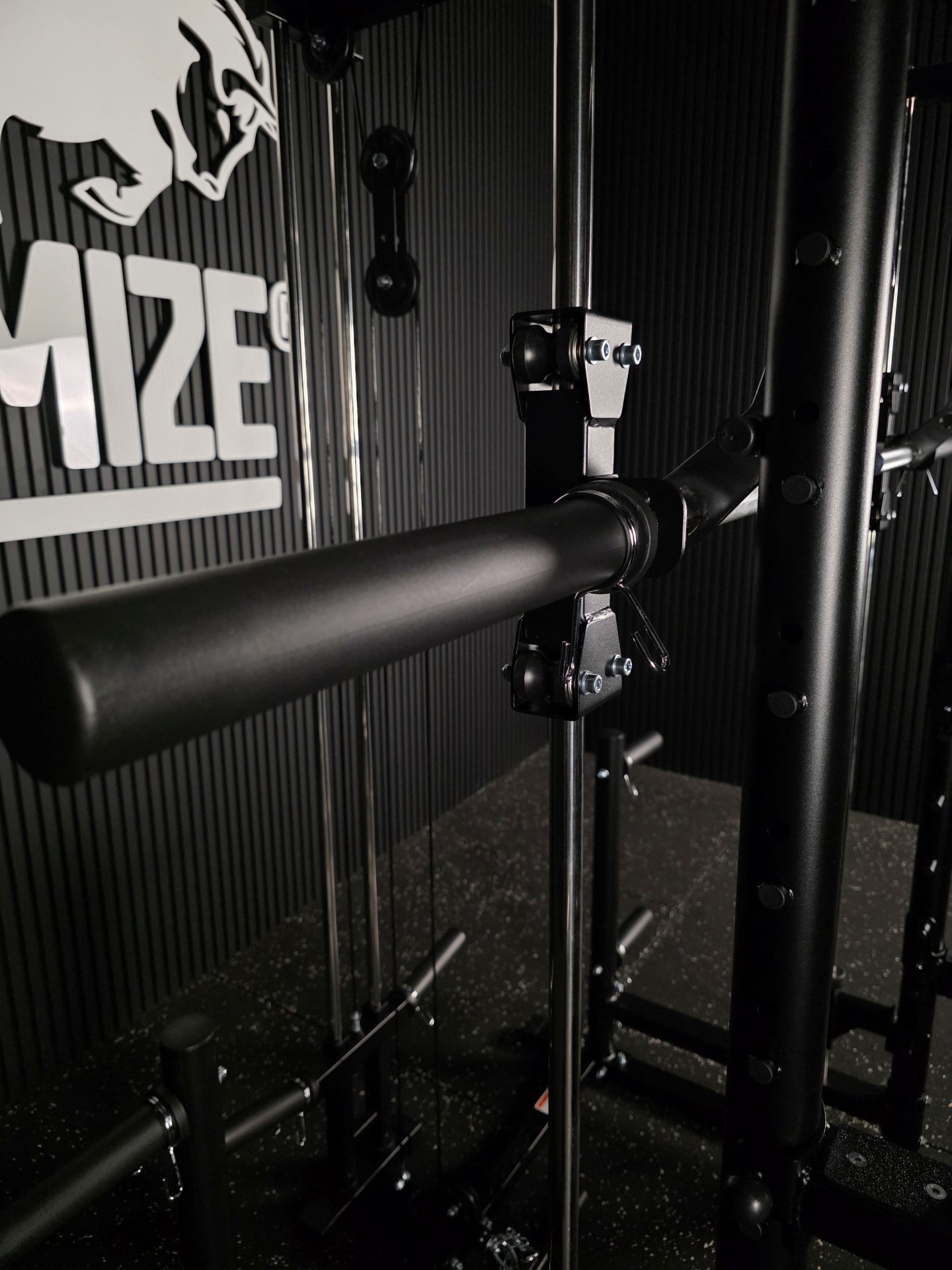 Tri Power Kraftstation SQMIZE® ELITE CLUB R784 XTR Linear Edition