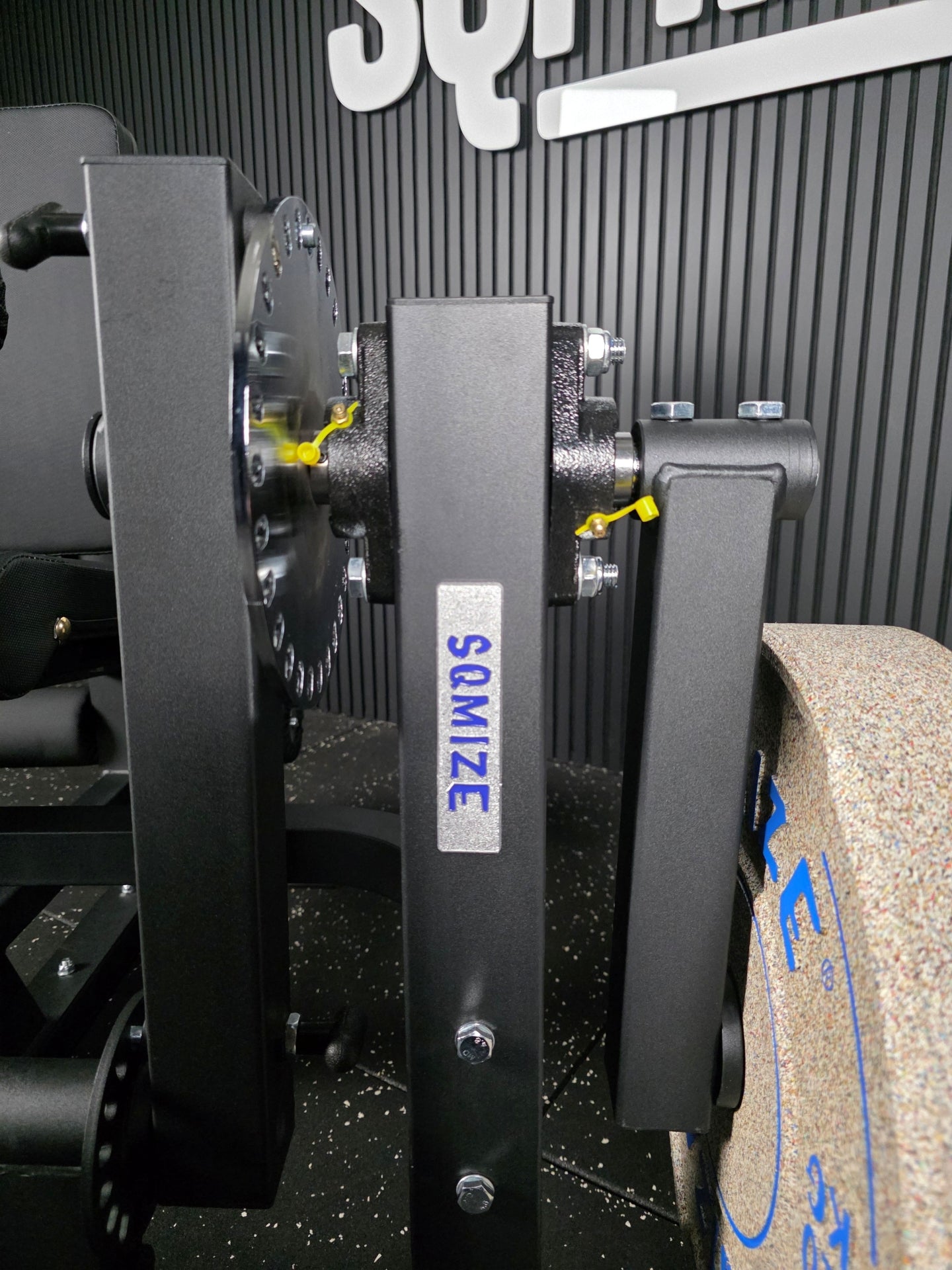 Beinbeuger / Beinstrecker Station SQMIZE® POWER PACK LCS620-FB Flanch Bearing Edition
