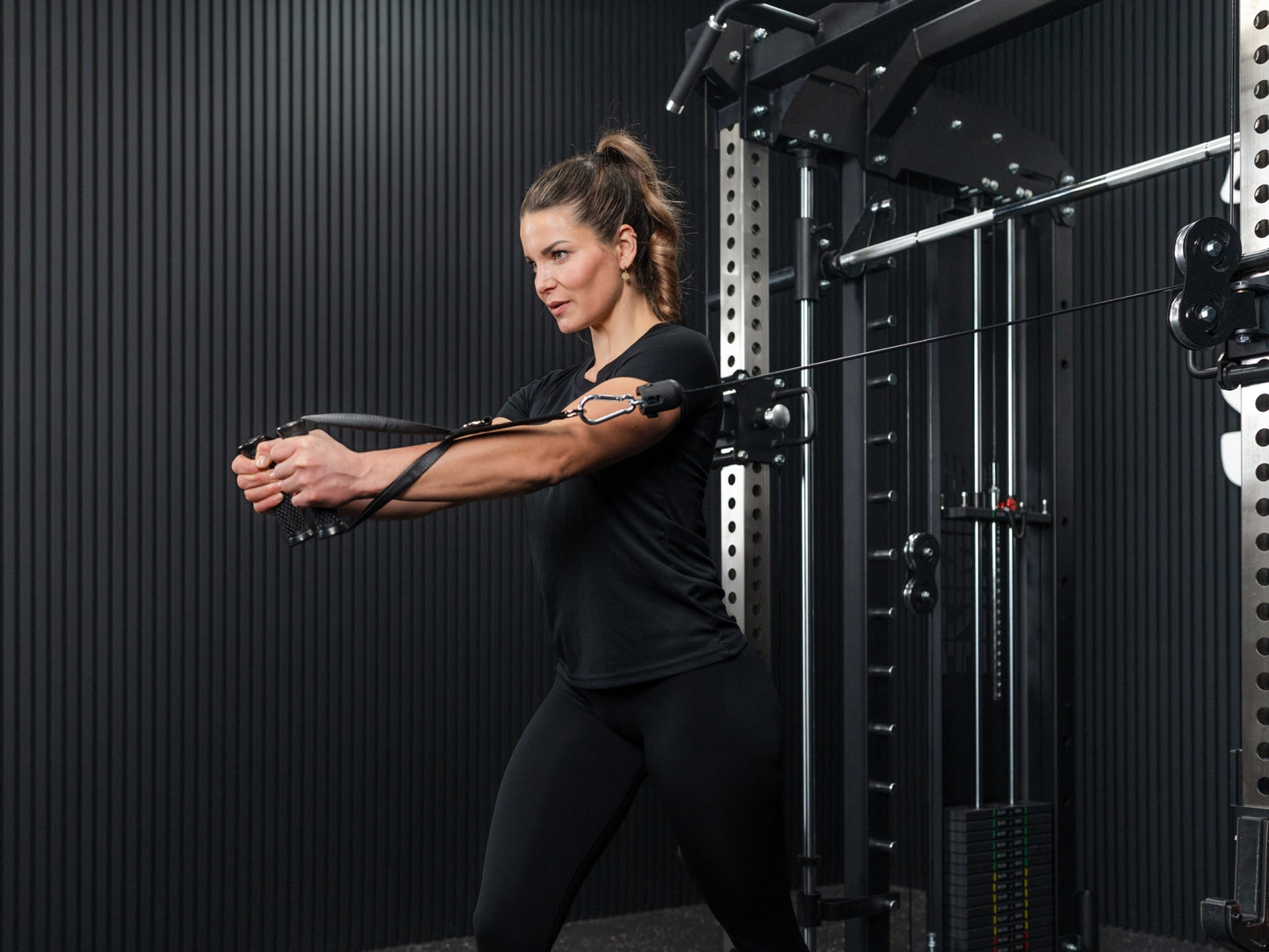 Tri-Power Gym SQMIZE® PREMIUM BISON SQ-S981-90, Kabelzugstation, Multipresse & Half Rack, Höhe 226 cm