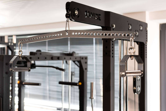 Adjustable Monster Multi-Hook Lat Bar SQMIZE® MB660 www.simpleproducts.at 