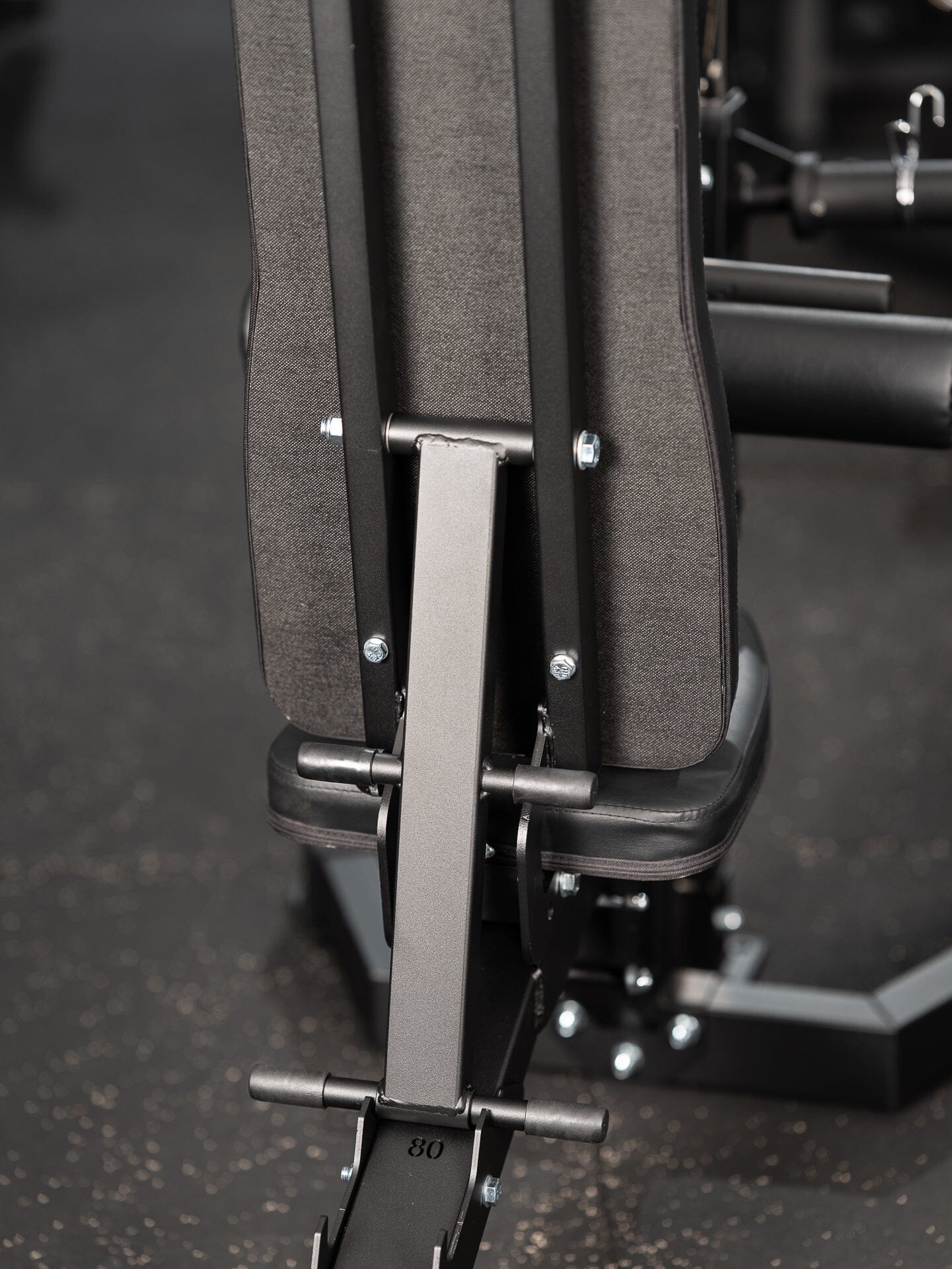 Hantelbank - Profi Multifunktionsbank SQMIZE® R733 XT Professional www.simpleproducts.at 