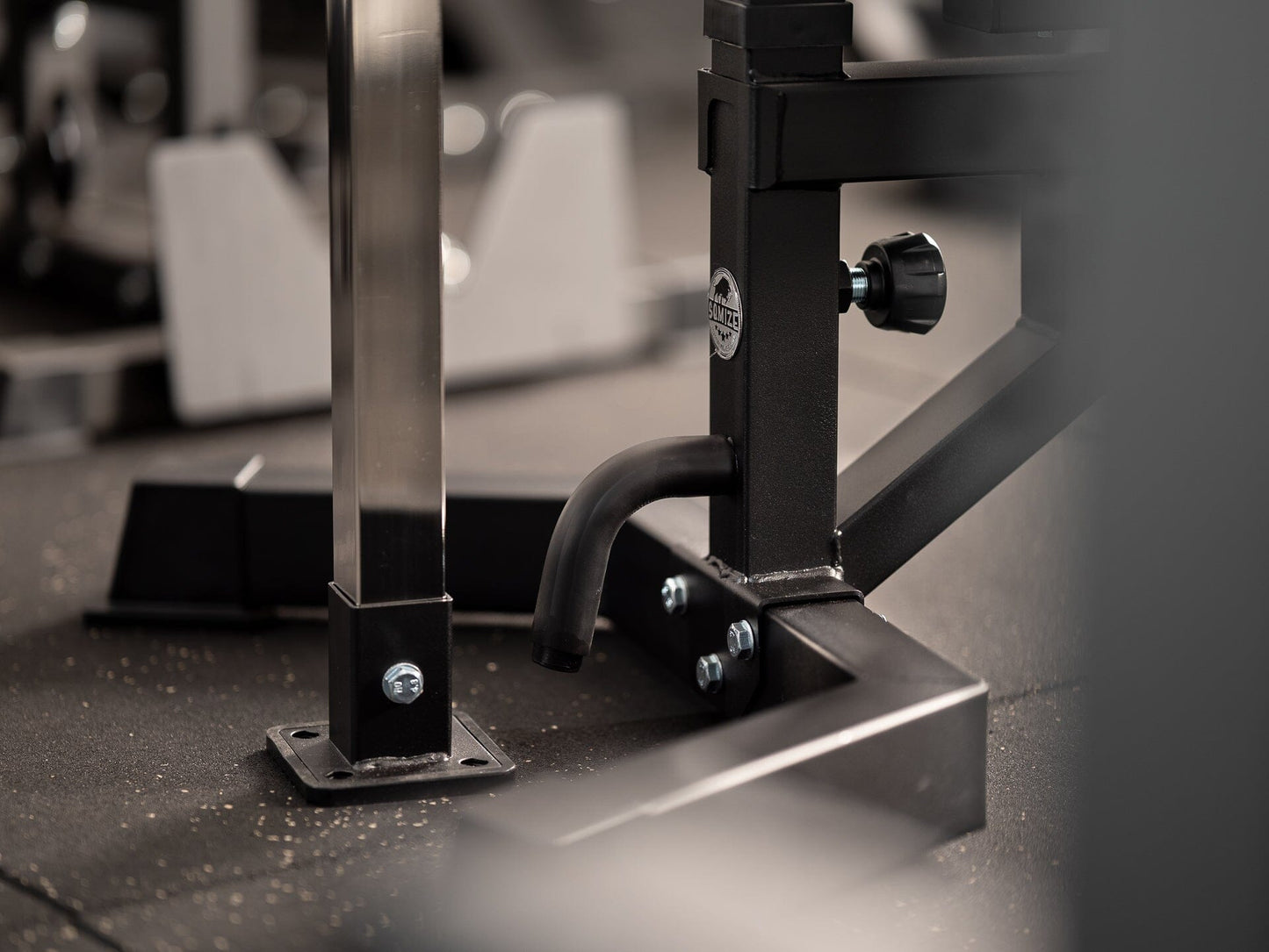 Hantelbank - Profi Multifunktionsbank SQMIZE® R733 XT Professional www.simpleproducts.at 