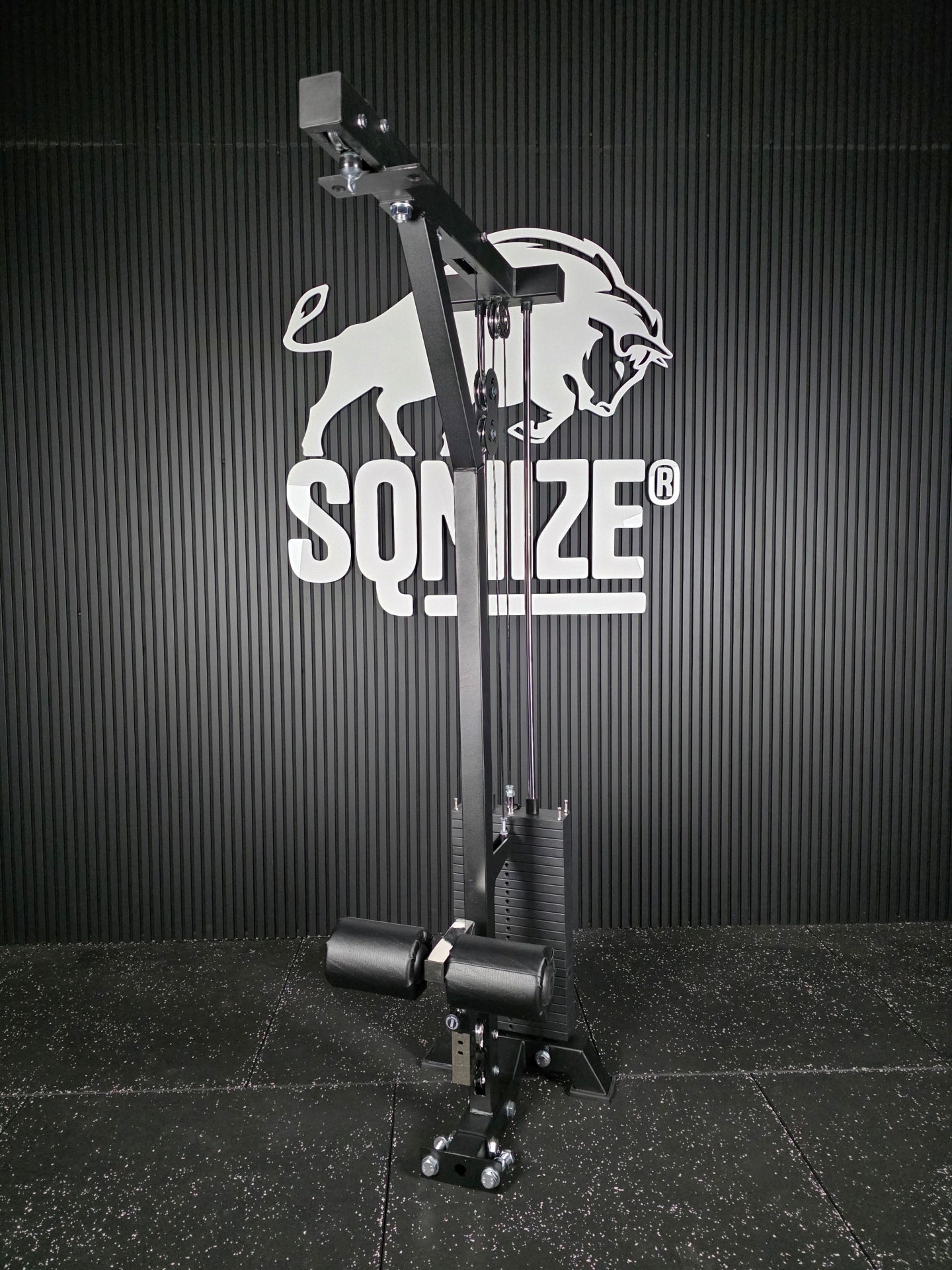 Latzugstation Kit mit 120 kg Gewichtsturm SQMIZE® SQ-S551KIT-120