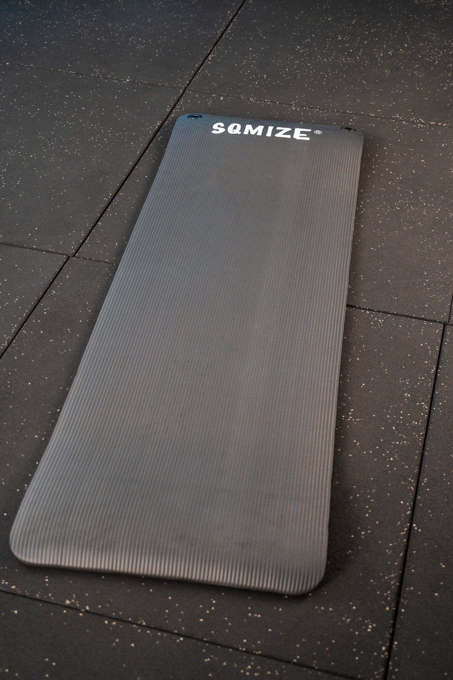 NBR Exercise Mat SQMIZE® EM140 www.simpleproducts.at 