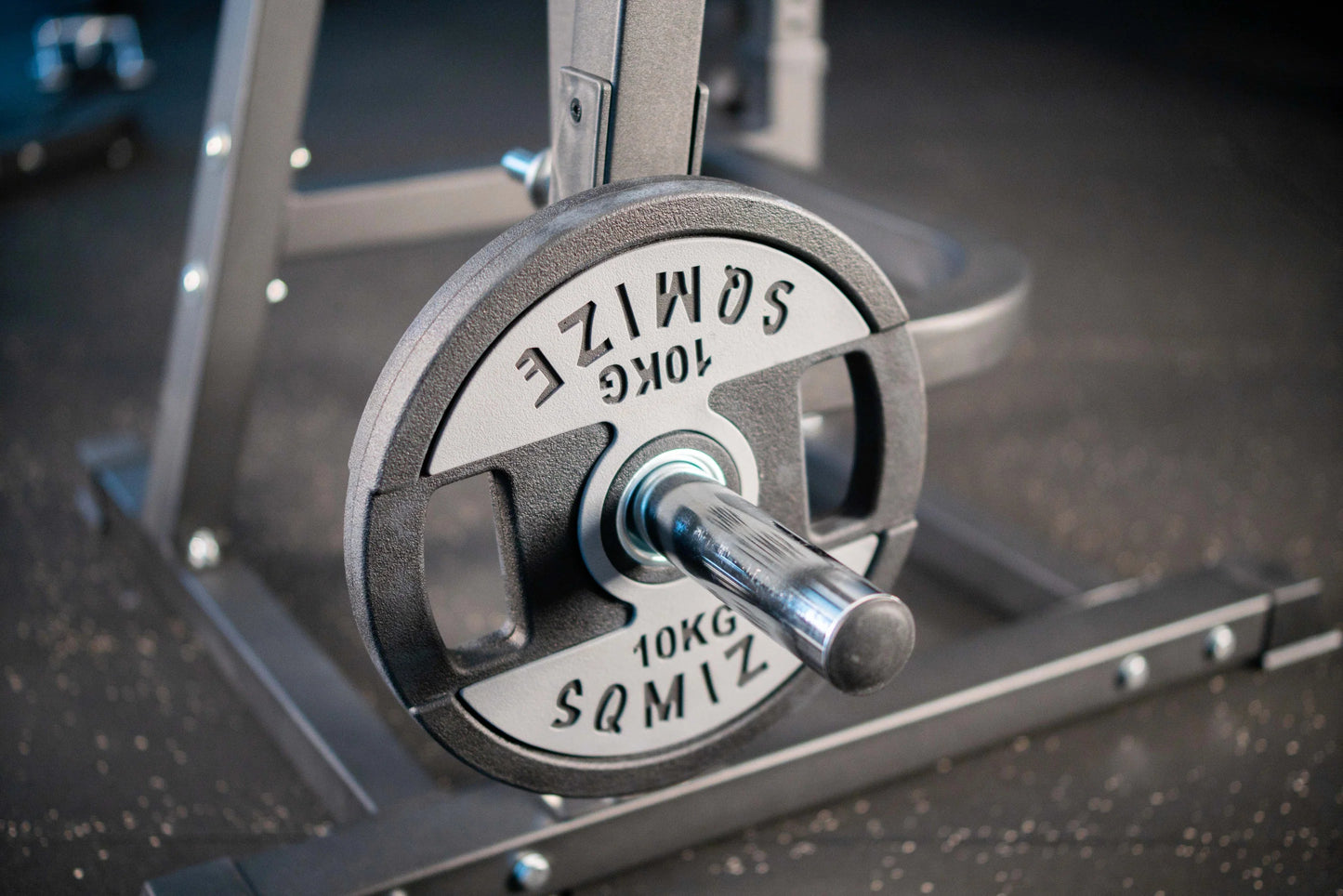 Olympia Hantelscheibe SQMIZE® Premium Bison OPT BlackGrey, 2.5 - 25 kg www.simpleproducts.at 10 kg 