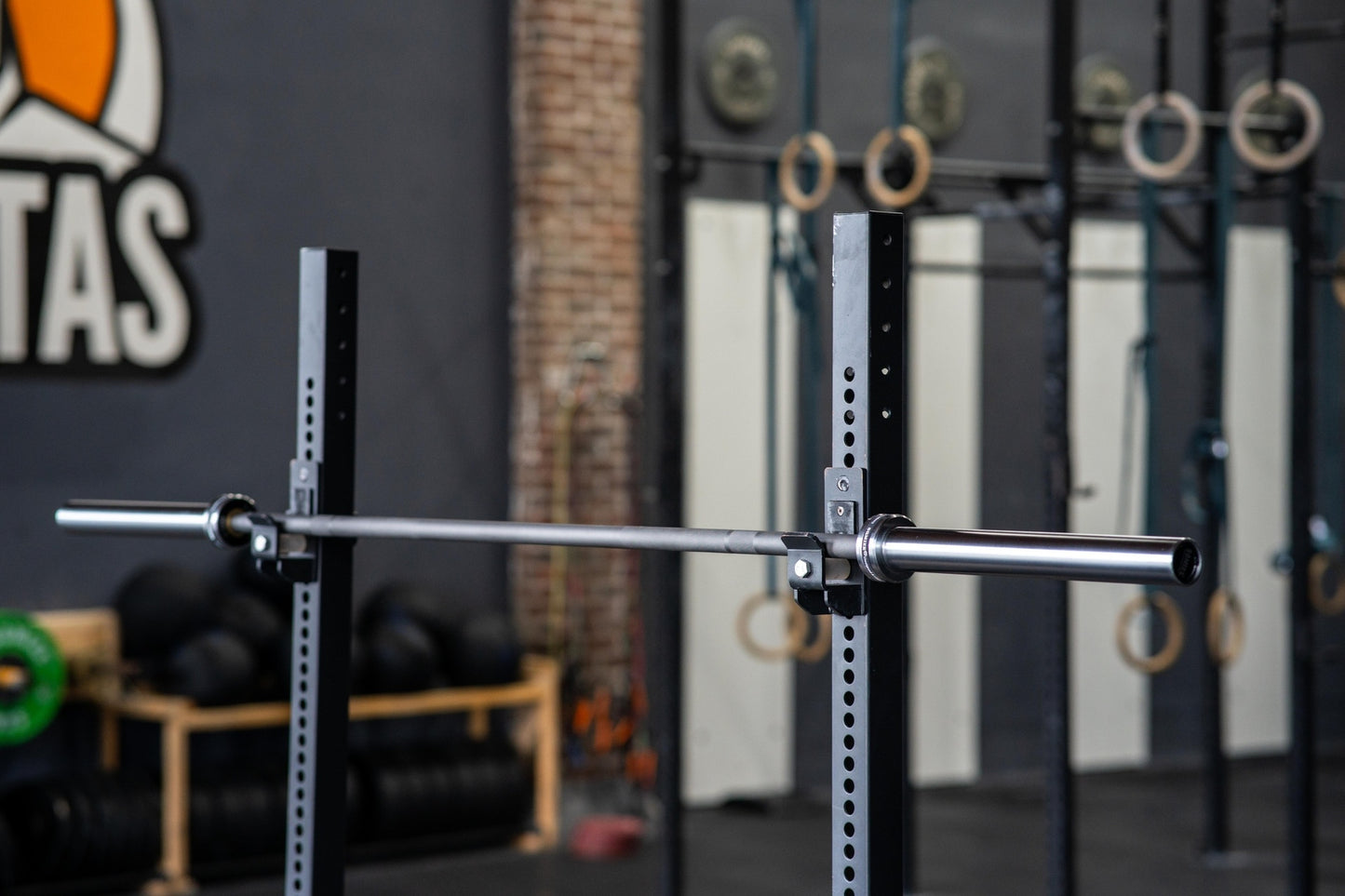 SQMIZE® PREMIUM BISON Hybrid Langhantel Manufaktur Edition, 220 cm