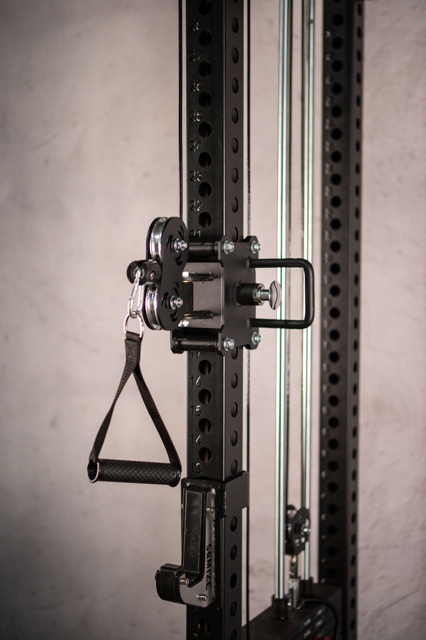 Twin-Power Rack & Kabelzugstation: Twin-Power Gym SQMIZE® ELITE CLUB SQ-S855-90, Kabelzugstation & Half Rack, Höhe 215 cm www.simpleproducts.at 