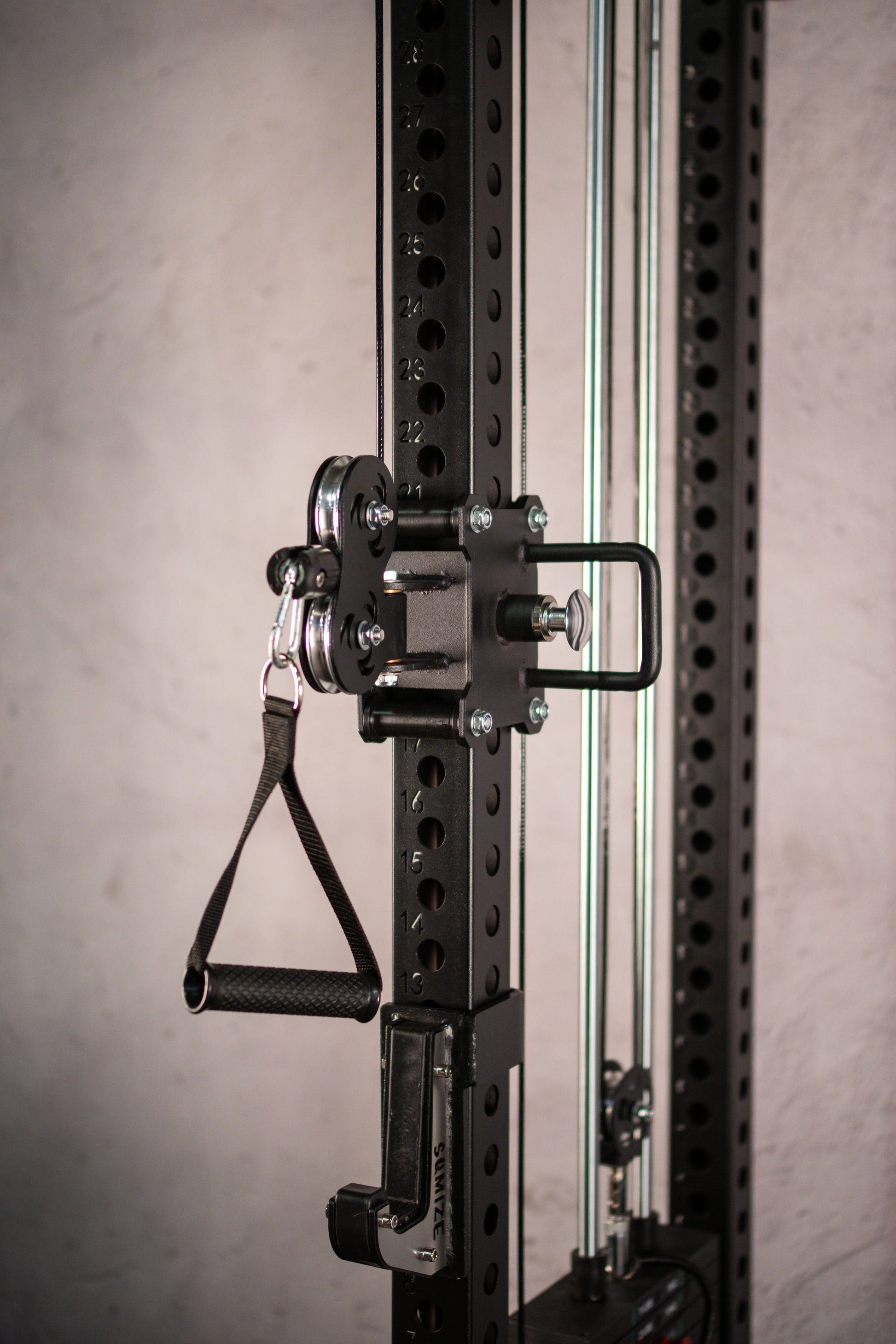 Twin-Power Rack & Kabelzugstation: Twin-Power Gym SQMIZE® ELITE CLUB SQ-S855-90, Kabelzugstation & Half Rack, Höhe 215 cm www.simpleproducts.at 
